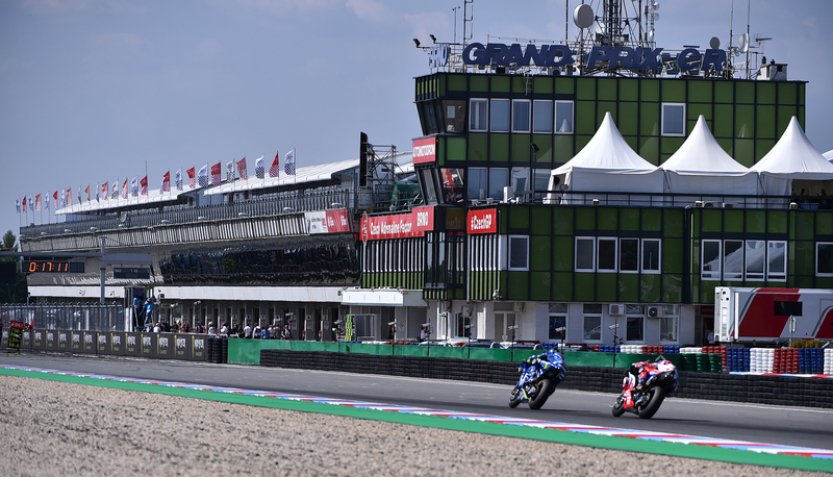 Premiér Fiala dnes v Brně oznámí podrobnosti k návratu závodů MotoGP