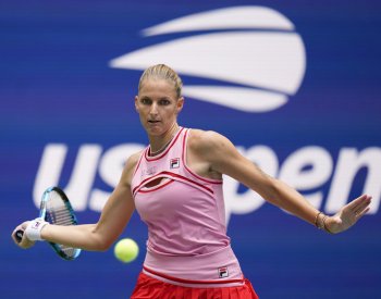 Plíšková a Bouzková postoupily na US Open do 2. kola, Nosková neuspěla