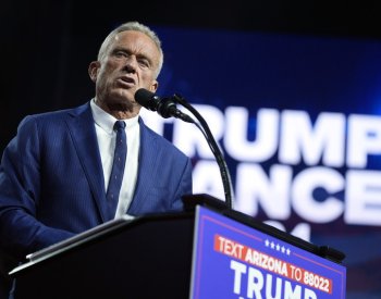 Ekologové chtějí vyšetřovat Kennedyho, podle dcery uřízl hlavu velrybě