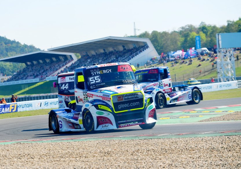 Lacko se chce v Mostě dostat na stupně vítězů, v tahači ale rok neseděl