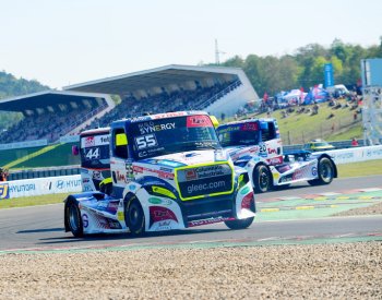 Lacko se chce v Mostě dostat na stupně vítězů, v tahači ale rok neseděl