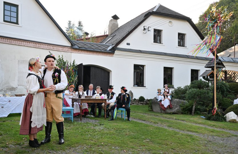 Radostínští mají po generálce, o jejich Prodanou nevěstu je velký zájem