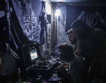 Rusko i Ukrajina v noci čelily náletům dronů, Krym hlásil exploze, v Sumách hoří