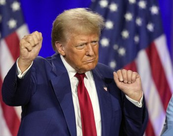 Kroky Trumpa a jeho spojenců vyvolávají obavy z nové snahy napadnout volby