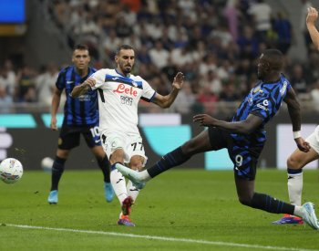 Mistrovský Inter deklasoval v předehrávce Bergamo 4:0