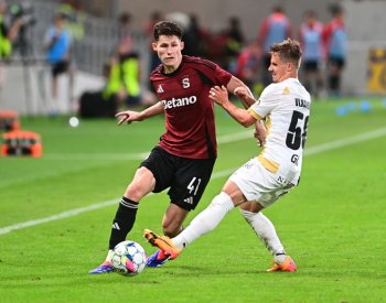 Fotbalisté Sparty vyhráli v Hradci 2:0 a pojistili si vedení v ligové tabulce