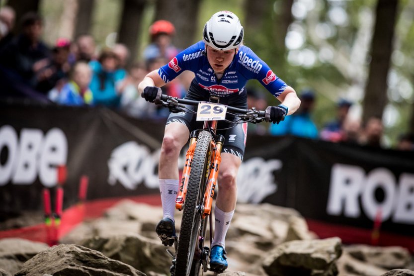 Mistryní světa v cross country horských kol je poprvé Nizozemka Pieterseová