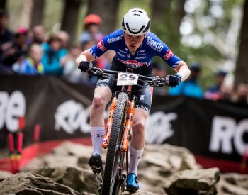 Mistryní světa v cross country horských kol je poprvé Nizozemka Pieterseová