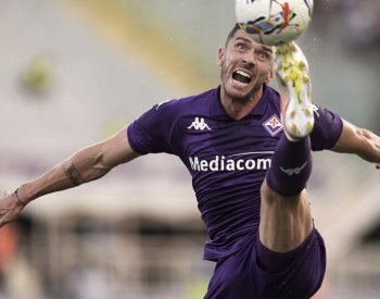 Fiorentina v lize i potřetí remizovala, s Monzou to zařídil debutant Gosens