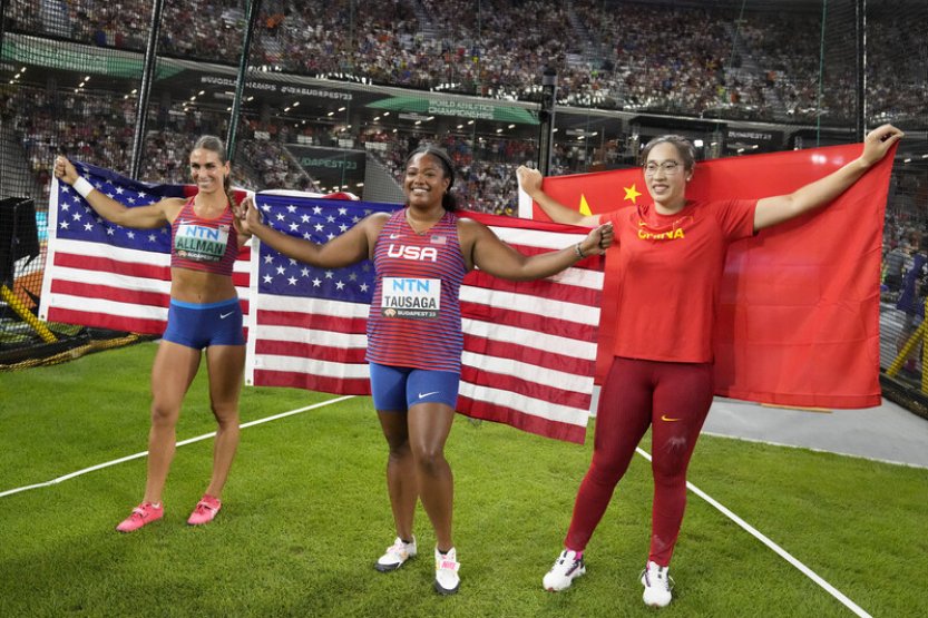 Diskařskou senzací je Američanka Tausagová, výšku na MS vyhrál Ital Tamberi