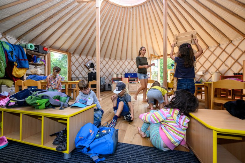 Litoměřice otevřely v Českém středohoří lesní školku, k dispozici má jurtu