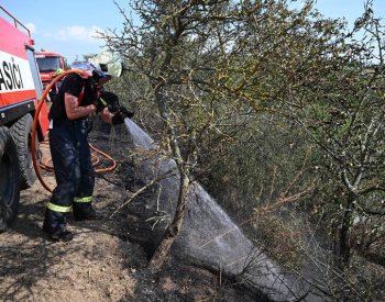 Riziko šíření požáru je vysoké a trvá dlouho, v září to není dle vědců běžné