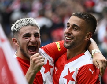 Slavia za více než 55 milionů korun přivedla Micheze, vrátit se má Lingr