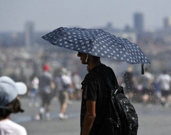 Nejvyšší zářijovou teplotu dnes v Česku zaznamenalo 33 míst