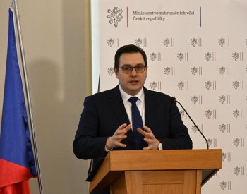 Lipavský i Fiala po útoku v Poltavě obhajují dodávky pomoci Ukrajině