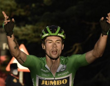 O'Connor už vede cyklistickou Vueltu jen o pět sekund před Rogličem