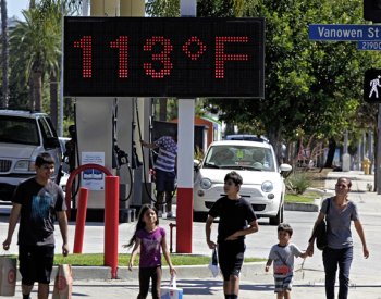 Kalifornii zasáhnou vedra, v Los Angeles se čeká 45 stupňů