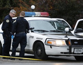 Při střelbě na střední škole v Georgii zemřeli nejméně dva lidé