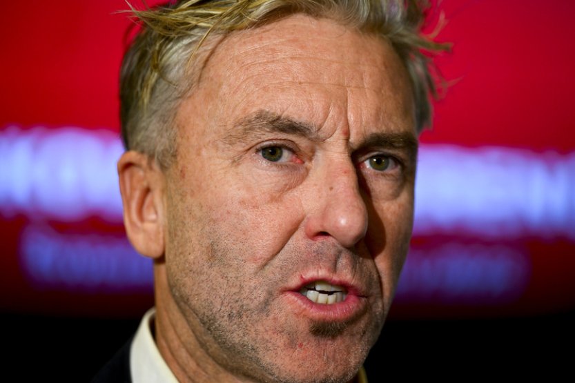 U hokejové reprezentace skončil generální manažer Nedvěd