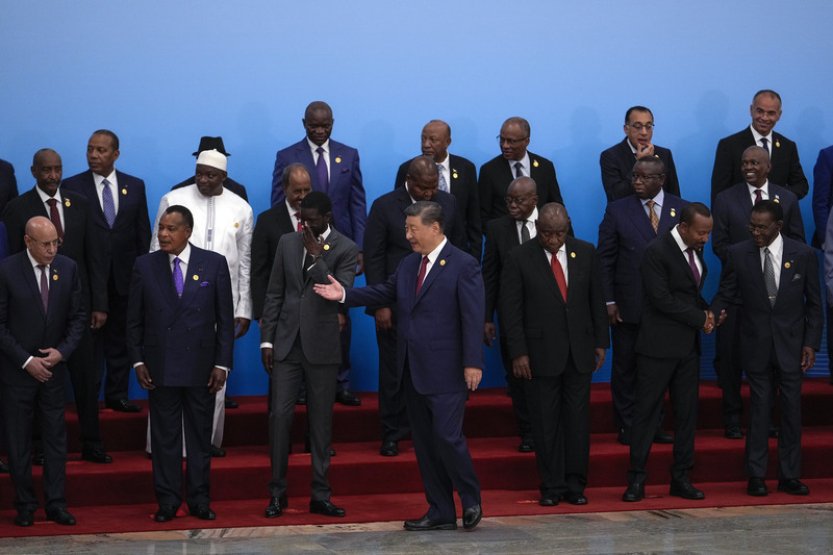 Čína přislíbila Africe v příštích třech letech 50 miliard dolarů