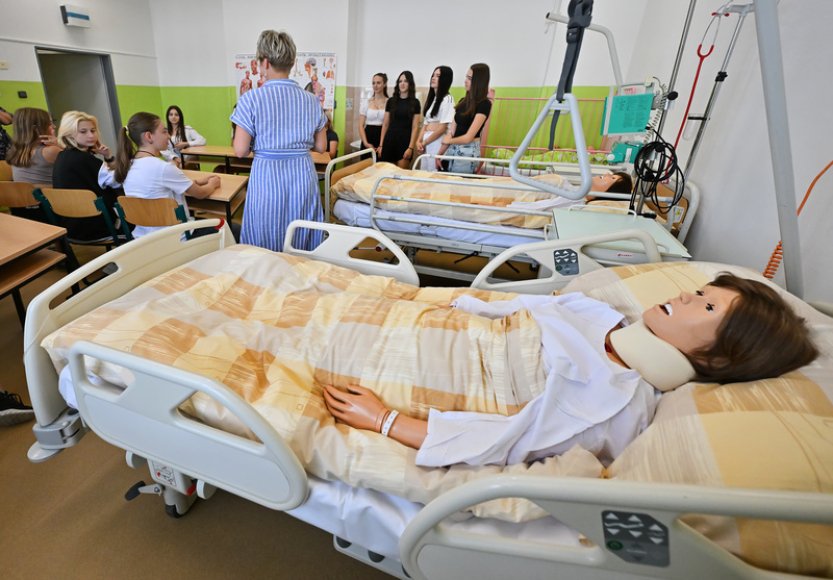 Budoucí praktické sestry mají v pelhřimovské nemocnici výukové centrum