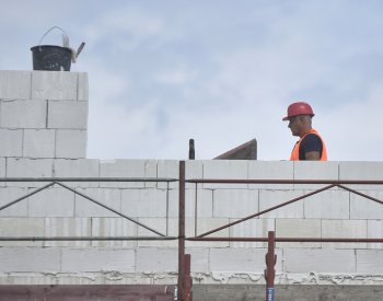 ČSÚ zveřejní červencová data z průmyslu, stavebnictví a zahraničního obchodu