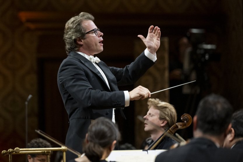 Bamberští symfonici pod vedením Hrůši zahájili festival Dvořákova Praha