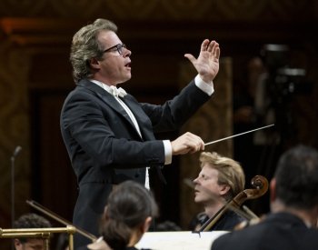 Bamberští symfonici pod vedením Hrůši zahájili festival Dvořákova Praha