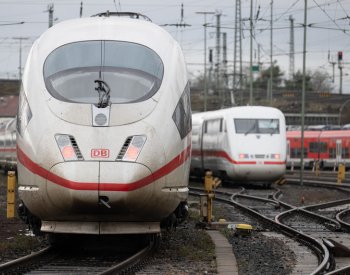 Technický problém ochromil železniční provoz v centrální části Německa