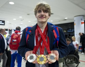 Český hrdina paralympiády v Paříži Kratochvíl se těší na volno