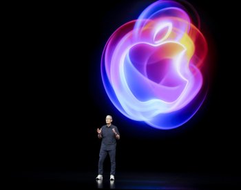Apple představil novou řadu chytrých telefonů iPhone
