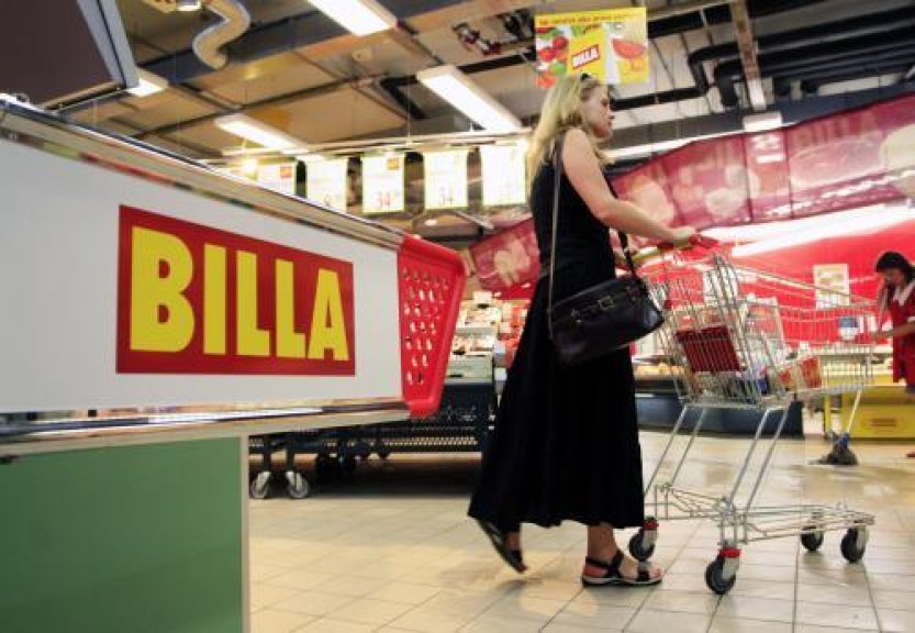 Řetězec nemusí vyplácet bolestné ženě, která v prodejně uklouzla na nati
