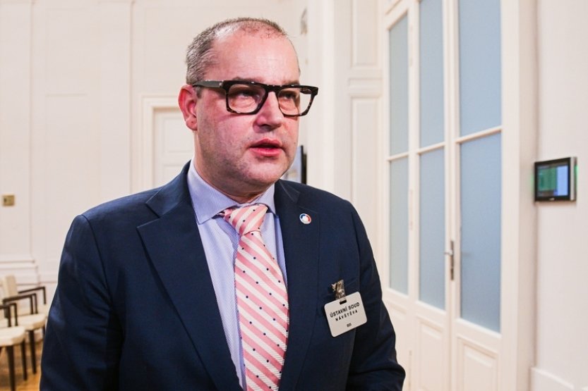 Hampl: ČR si po roce 2019 dostatečně neuvědomila, jak se svět změnil