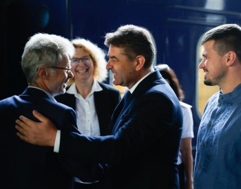 Předseda Senátu Miloš Vystrčil přijel do Kyjeva na summit Krymské platformy