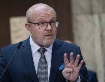 Za zřizování pohotovostí by mohly být zodpovědné pojišťovny místo krajů