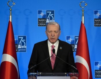Erdogan vyzval k návratu Ruskem anektovaného Krymu Ukrajině