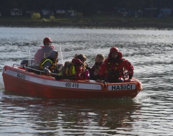 Při balení evakuačního zavazadla si vybavte své běžné činnosti, radí vojáci