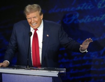 WP: Jak se fáma o pojídání mazlíčků dostala z internetu do prezidentské debaty