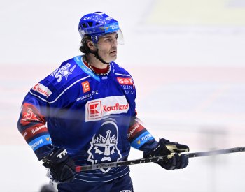 Jágr nastoupil poprvé za Kladno, Rytíři porazili v generálce Liberec 5:4