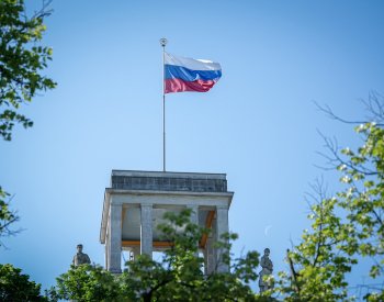 O návrhu omezit ruským diplomatům pohyb se podle Berlína jedná