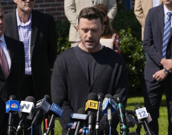 Soud zpěvákovi Timberlakovi uložil za řízení v opilosti obecně prospěšné práce