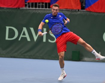 Čeští tenisté završí nepovedený Davisův pohár proti Francii