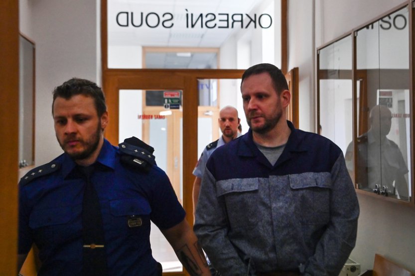 Soud v Karviné bude znovu řešit žádost o propuštění žháře z Vítkova