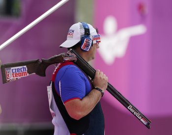 Bezchybný Lipták se na MS dělí po prvním dnu kvalifikace trapu o vedení