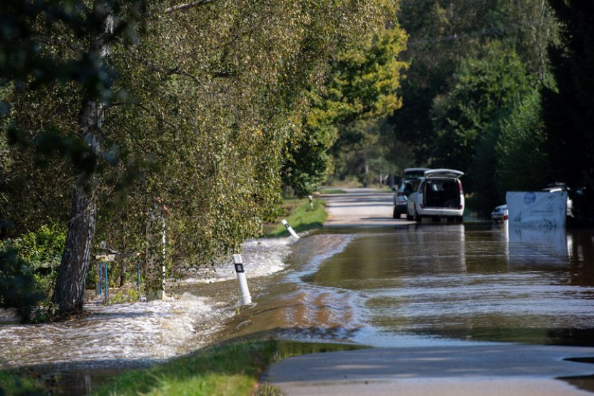 Dolní Labe a Dyje klesá, řeky v povodí Lužnice zůstanou na třetím stupni