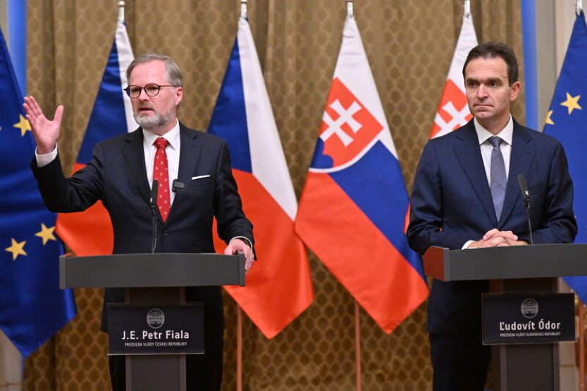 ČR a Slovensko jsou zajedno v podpoře Ukrajiny, řekl Fiala po jednání s Ódorem