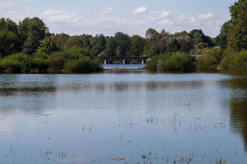Meteorologové zmírnili výstrahu před vzedmutými toky, i na jihu Čech klesají