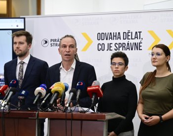 Bartoš předpokládá, že Piráti ve vládě skončí, sejde se s Rakušanem