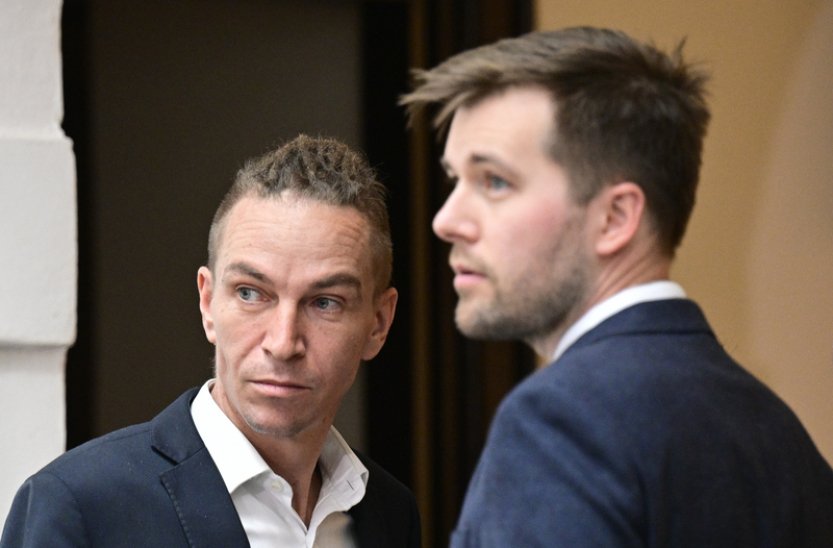 Hospodářská komora: Bartoš nerespektoval varování ohledně stavebního řízení