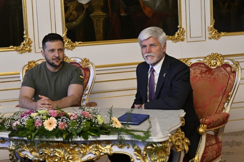 Pavel se v sobotu zúčastní jednání skupiny pro obranu Ukrajiny v Německu